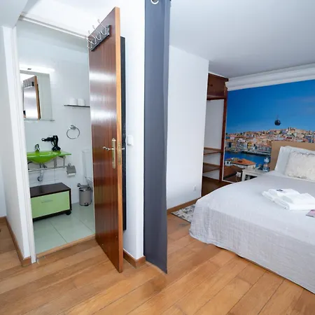 Hostel Large 1-bedroom Duplex Prime Location